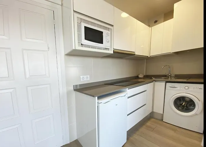 21107 Sea View